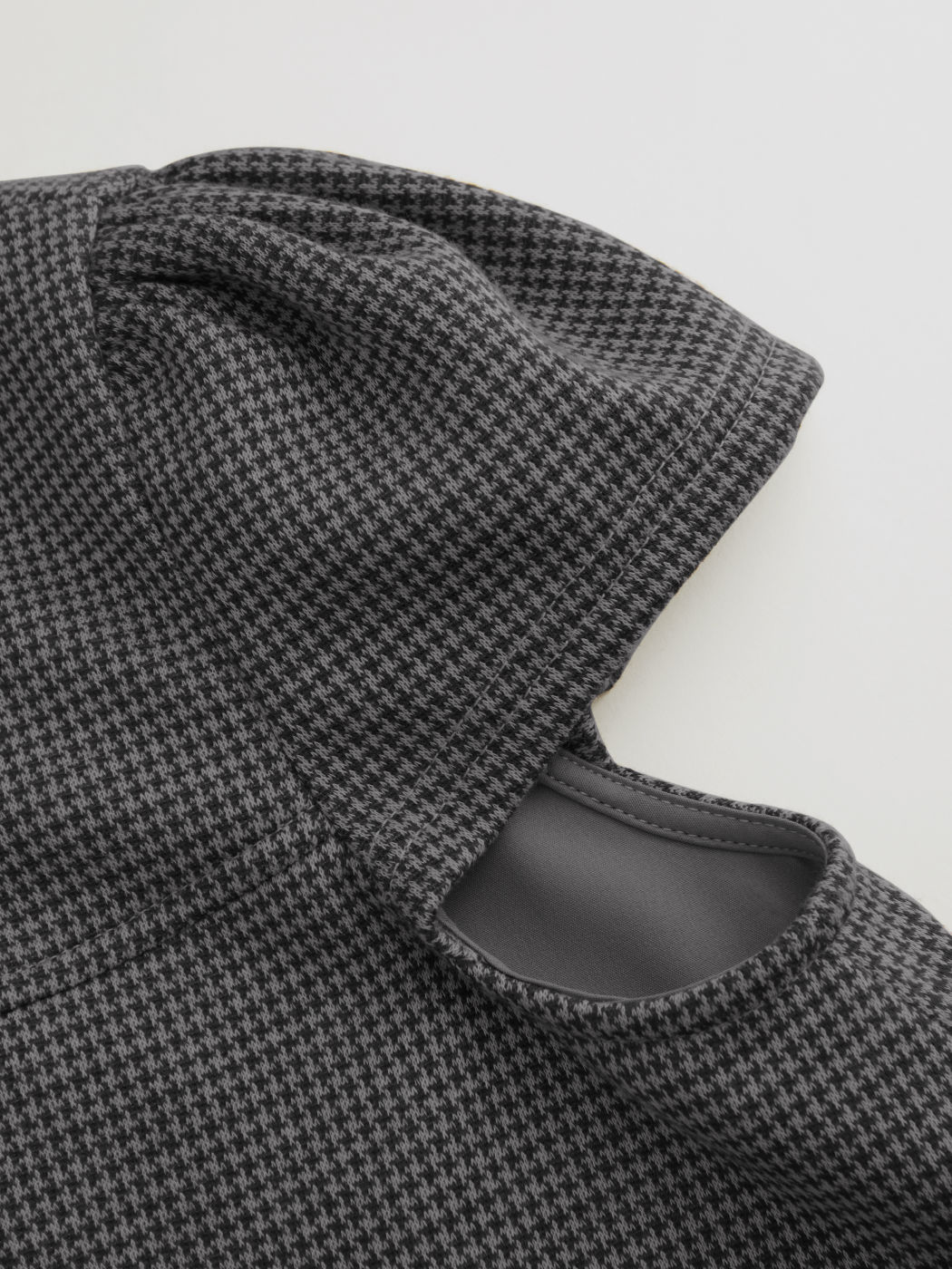 Bailara — Éloise Collar Top.